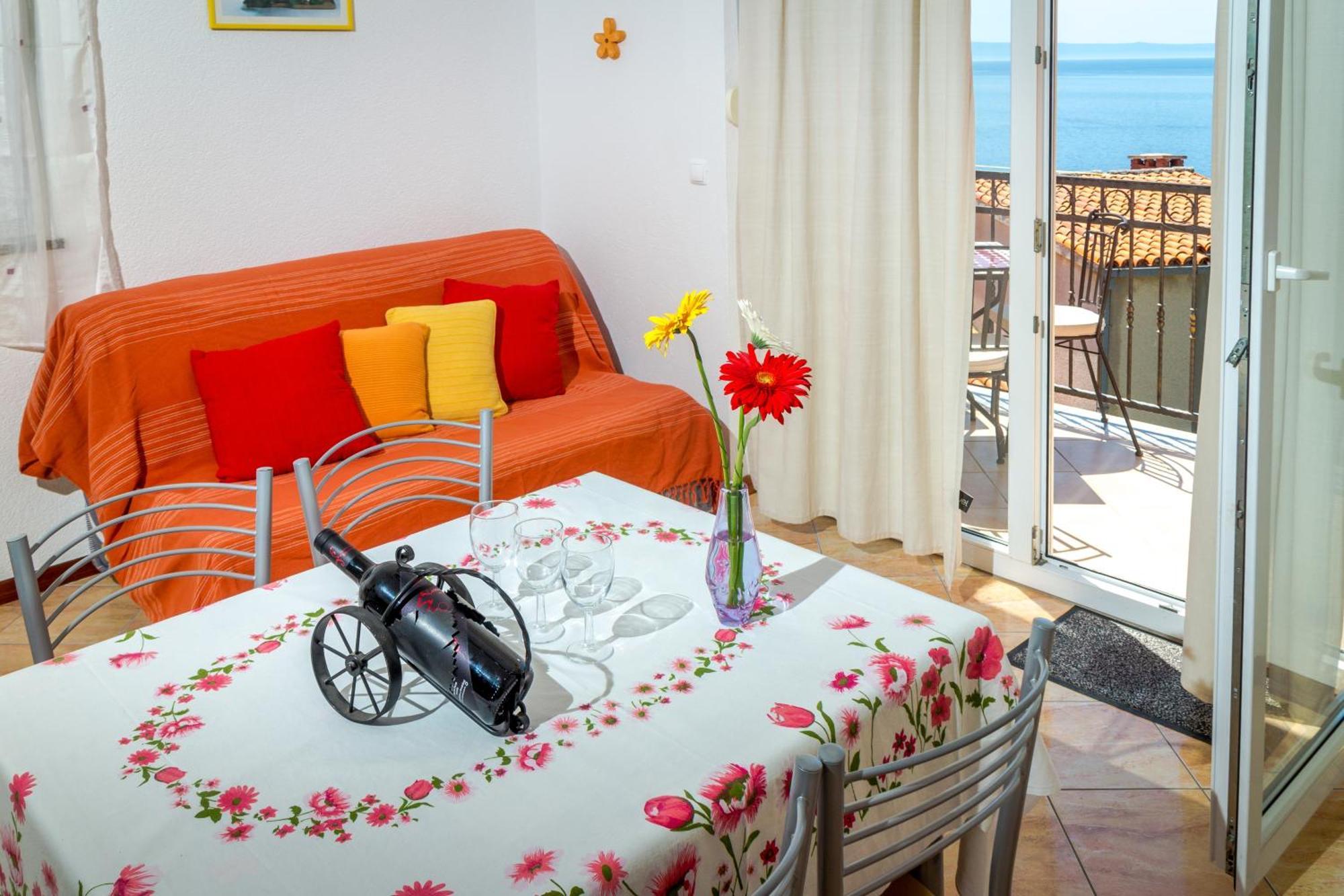 Apartments And Rooms By The Sea Brela, Makarska - 13118 Værelse billede